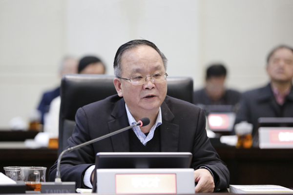 省政府参事室(省文史馆)党组书记,主任李文才汇报工作&ensp